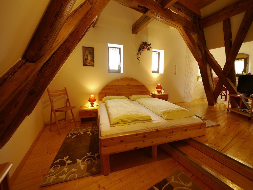 Worners Schloss Weingut & Wellness-Hotel Prichsenstadt Exterior foto