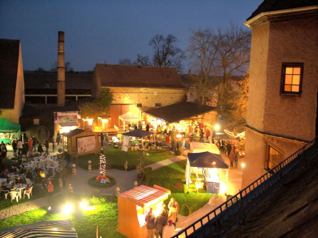 Worners Schloss Weingut & Wellness-Hotel Prichsenstadt Exterior foto