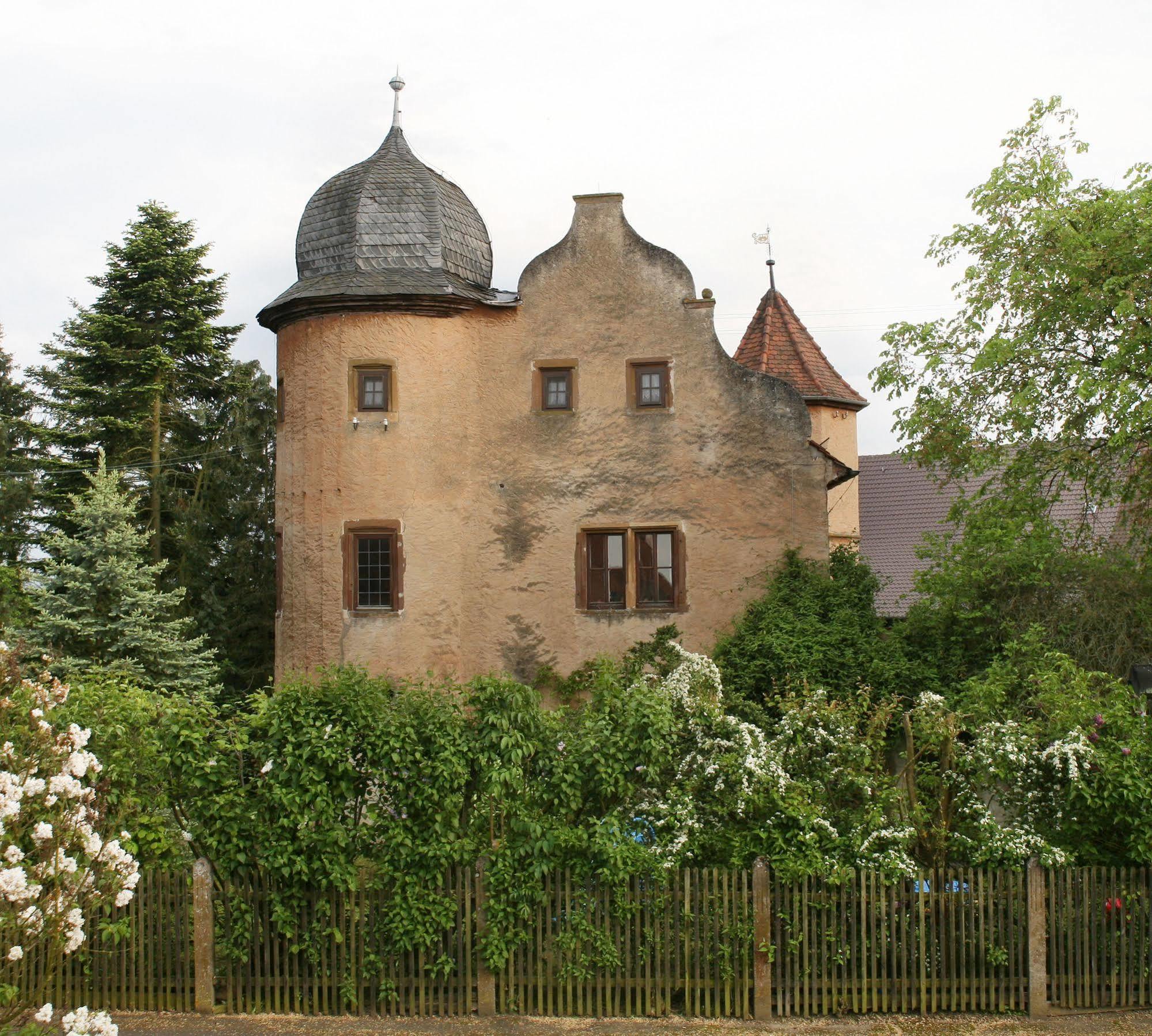 Worners Schloss Weingut & Wellness-Hotel Prichsenstadt Exterior foto